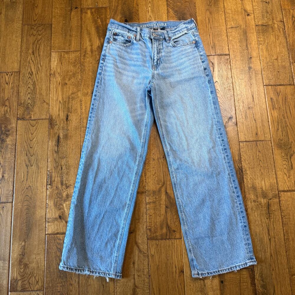 American Eagle Strigid Stovepipe Jeans Blue Light Wash Women’s Sz 0